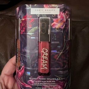 BNIB FENTY GLOSSY POSSE VOL 5 *LIMITED EDITION*